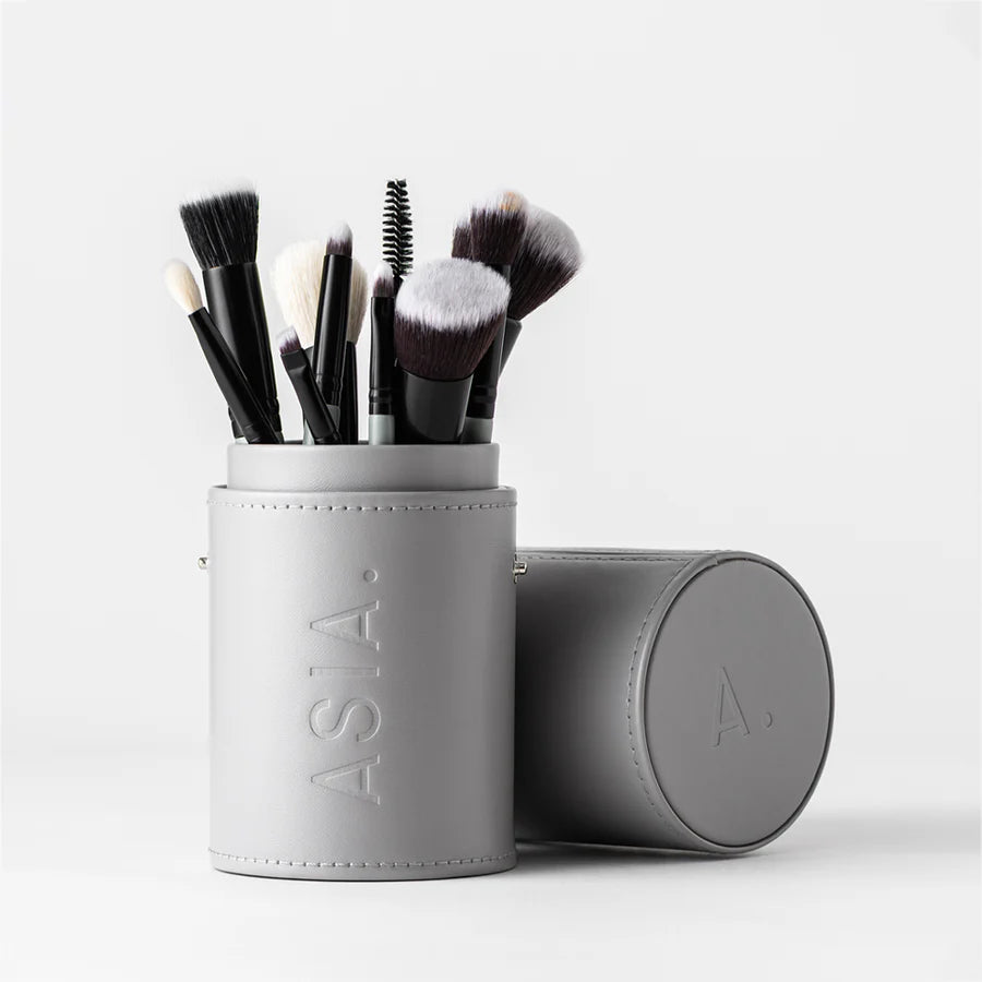 Brochas + estuche - ASIA Makeup