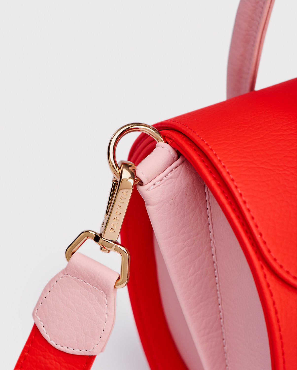 Cartera cilíndrica Charlotte - Parchita